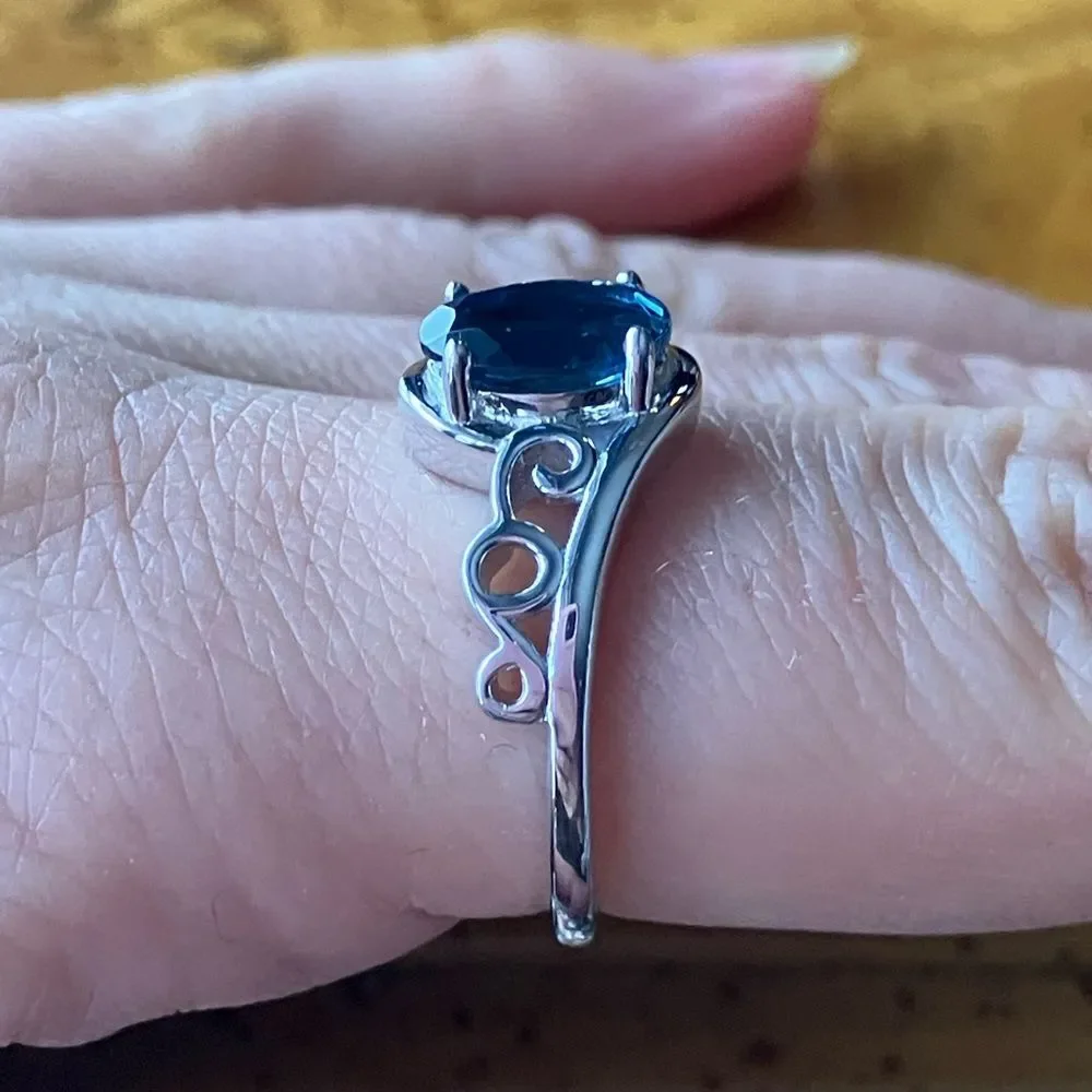 Natural London Blue Topaz Sterling Silver Ring Size 8